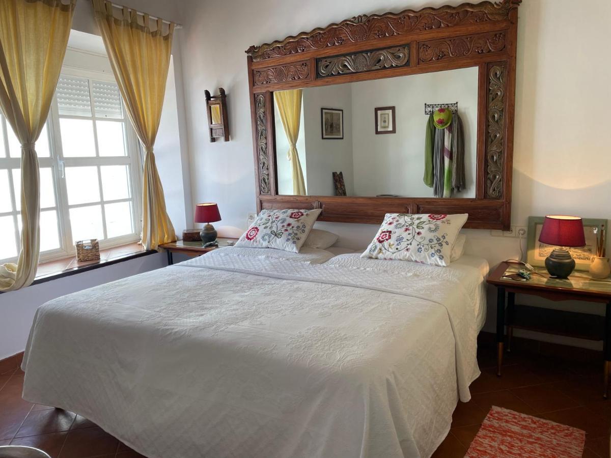 Casa Antigua - Terraza Con Vistas Al Mar Alojamento de Acomodação e Pequeno-almoço Medina-Sidonia