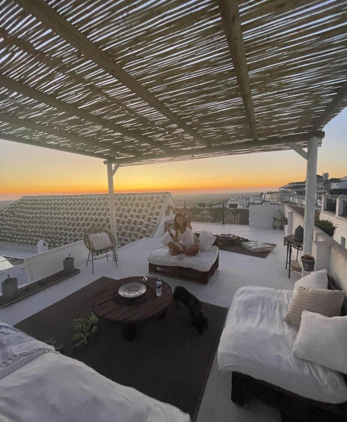 Casa Antigua - Terraza Con Vistas Al Mar Alojamento de Acomodação e Pequeno-almoço